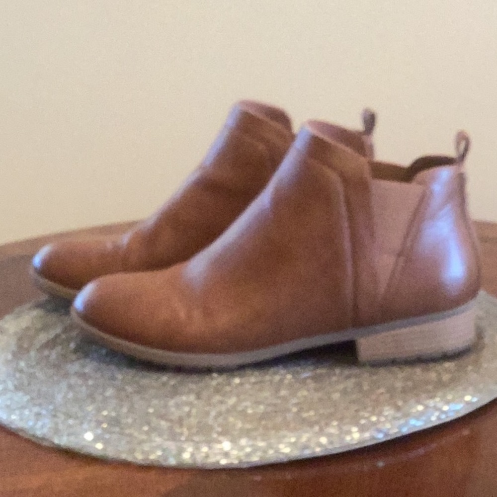 Bass Allie booties